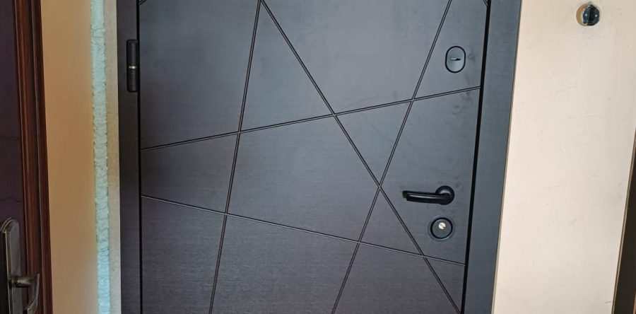 Roheline 2, Põltsamaa uus tuletõkke korteri välisuks