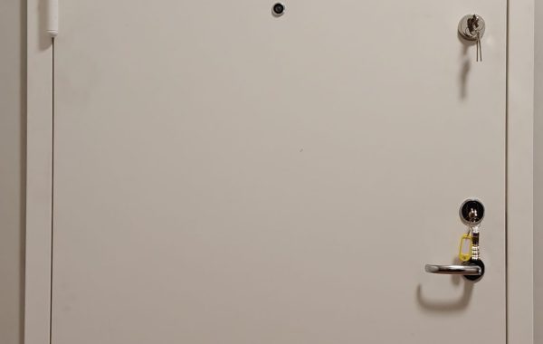 Maakri 44, Tallinn paigaldatud uus korteri EI30 tuletõkkeuks